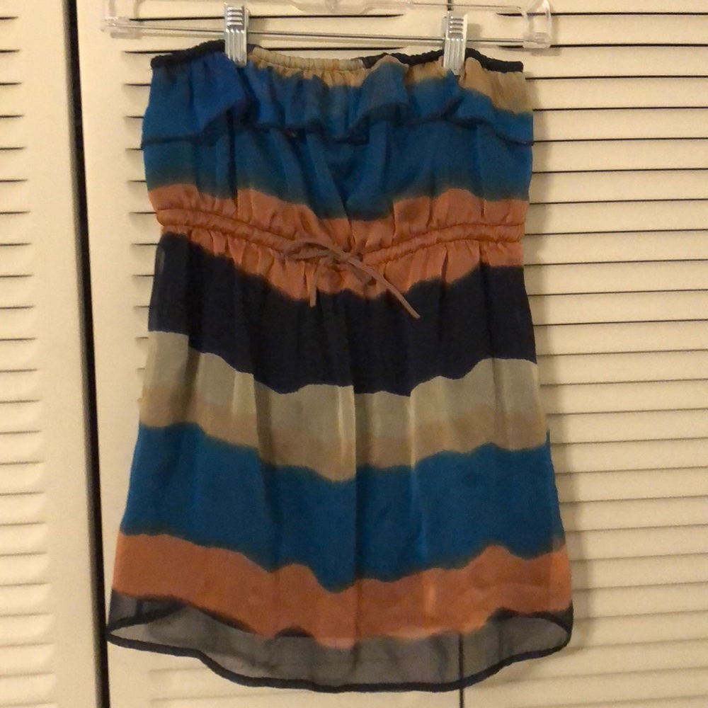Strapless top